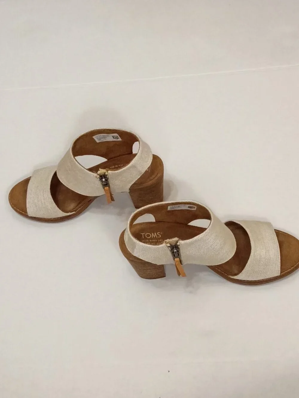 TOMS Majorca Cutout Block Heel Sandals Size 8 Natural Woven - Picture 4 of 7